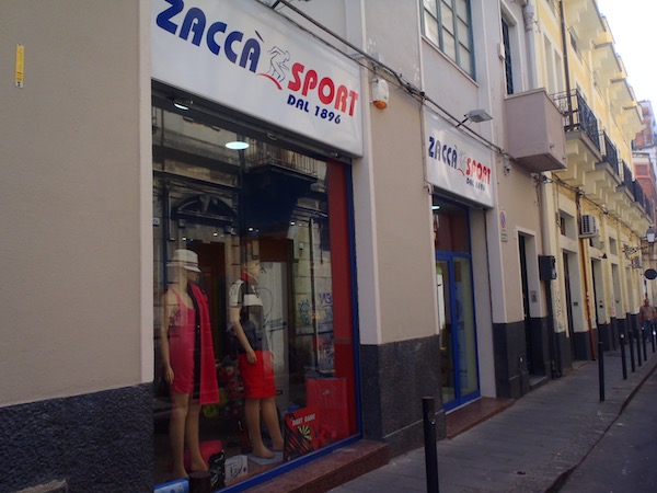 Zacca Sport Negozio Articoli Sportivi Negozio Articoli Sportivi Attivita Inserita Il Apr 24 2016 Localita Catania Catania Catania Email Zaccasport Libero It Indirizzo Sito Web Www Zaccasport Com Telefono 39095310860 Visite 18844 Descrizione